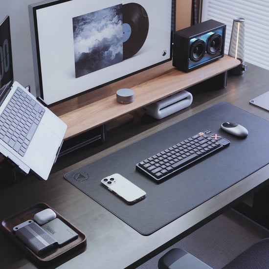 Jayine Cassette Glow-Black